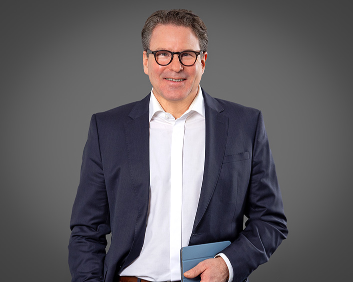 Dipl.-Kaufmann (FH) Sascha Rosenbaum